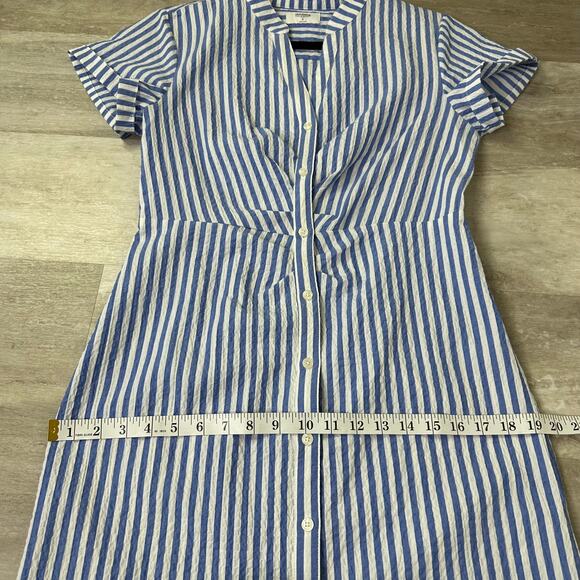 UNTUCKit Cybil Dress in Blue & White Stripe size 6 - Picture 9 of 10